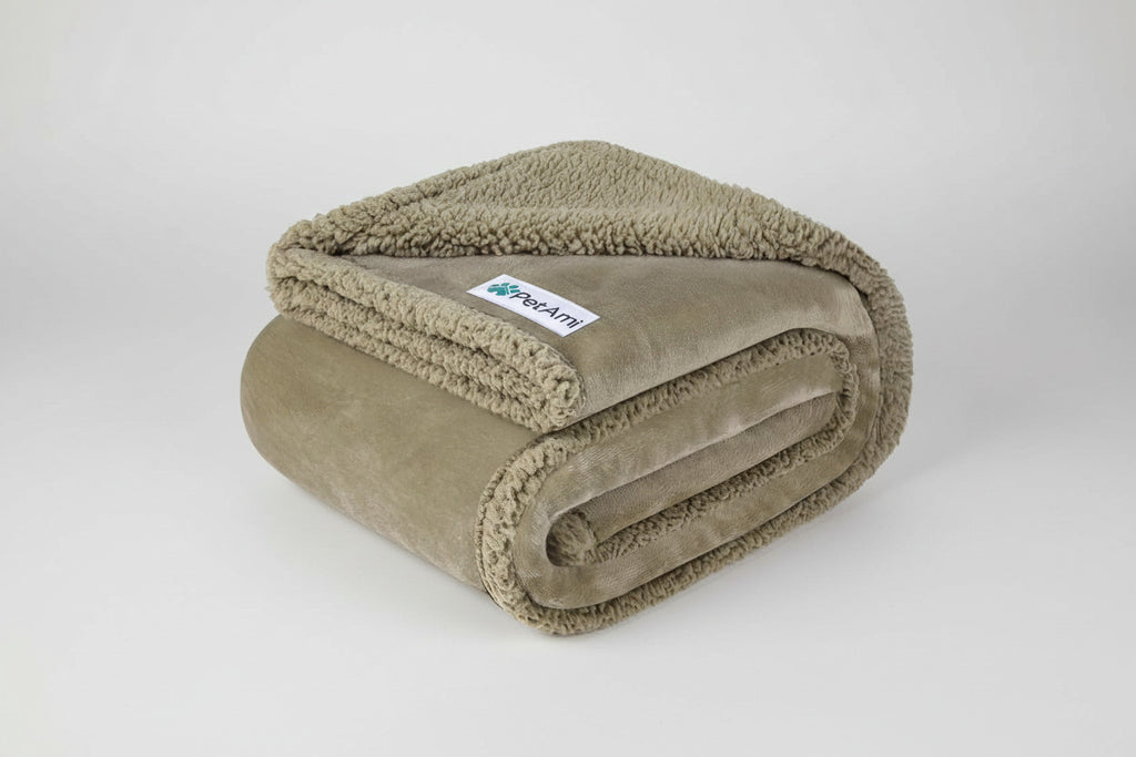 Luxurious Waterproof Dog Blanket - Reversible Sherpa Fleece Throw for Medium to Large Pets - 60x40 Inches in Taupe